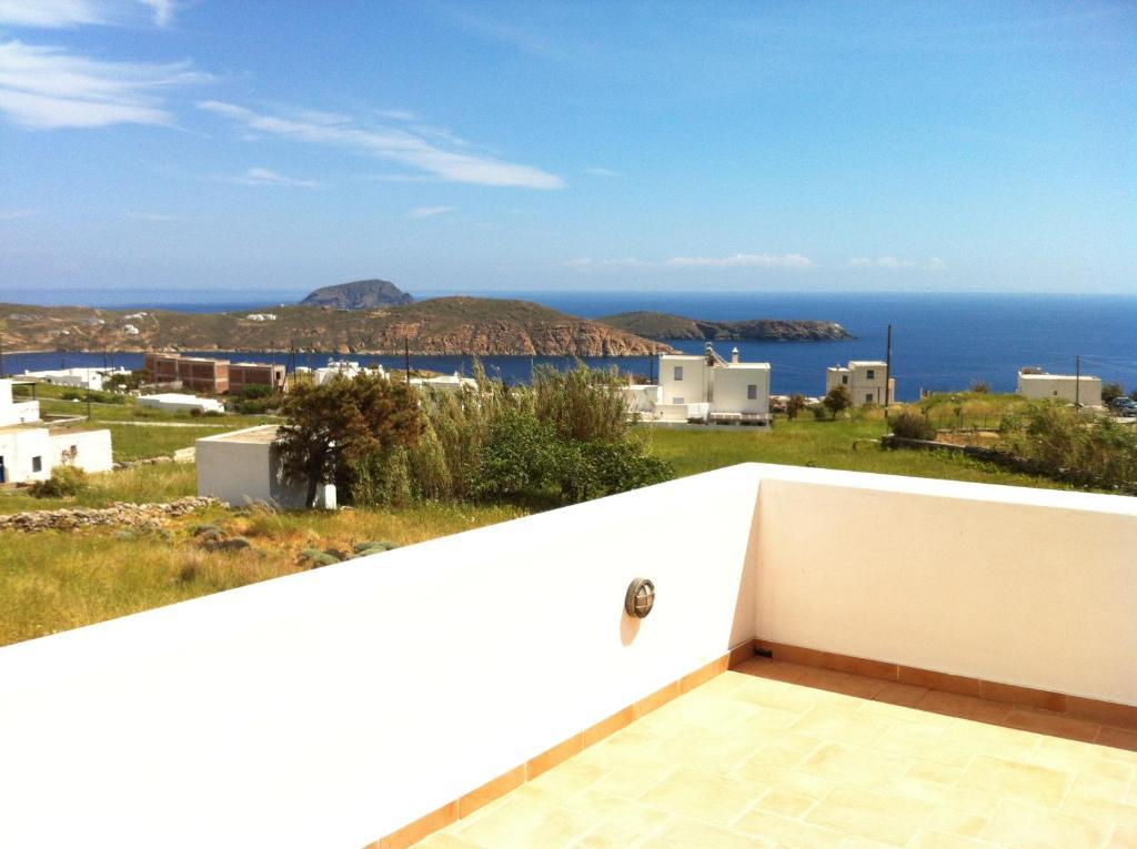 Gaia Serifos Apartments Ramos Номер фото